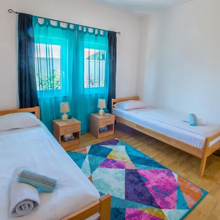 Luxury Horizon * Kosor