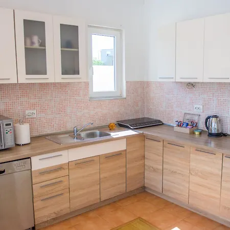 Luxury Horizon Villa *